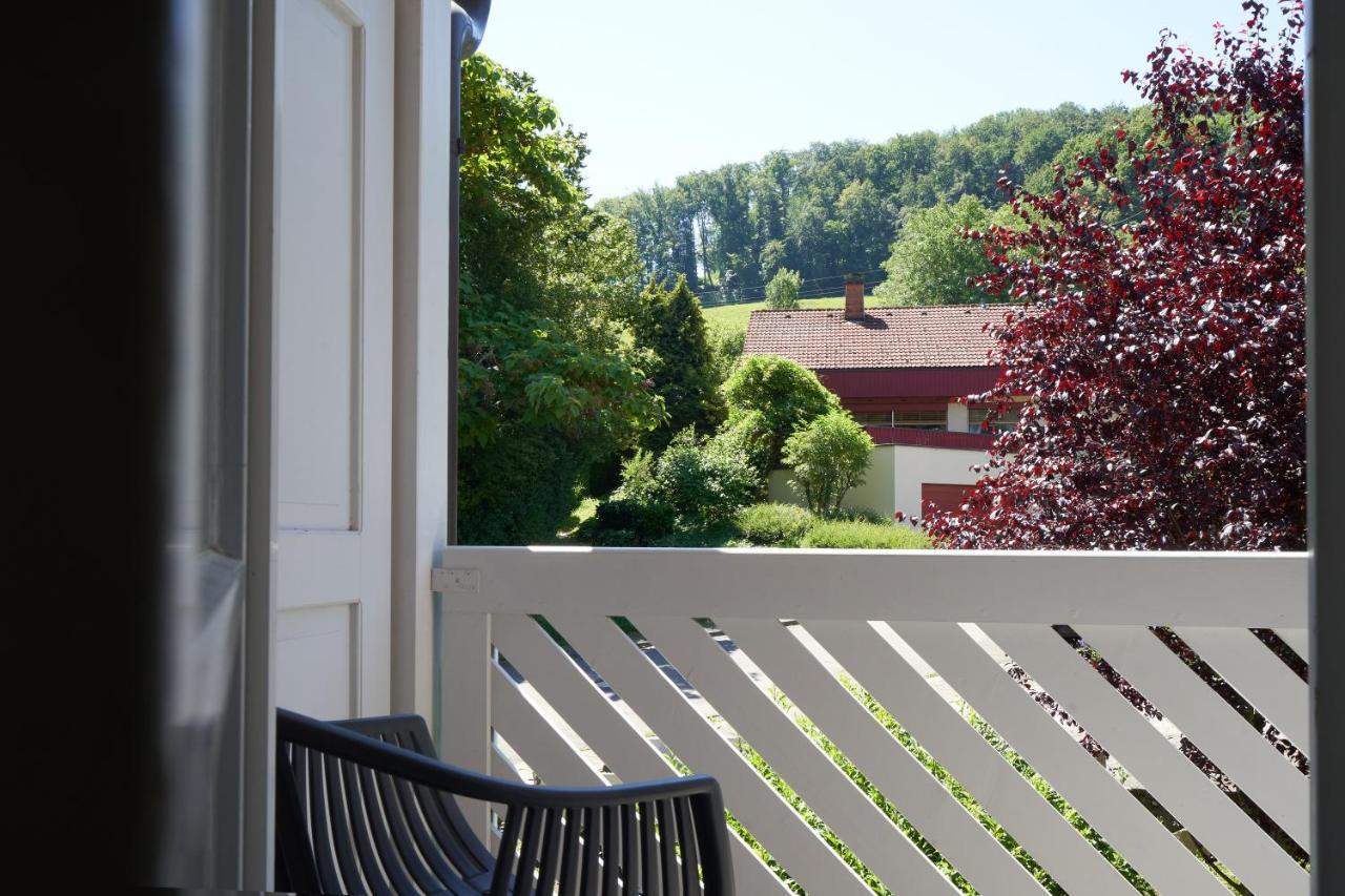 Gaestehaus Am Wasserschloss & Restaurant Wasserschloss Inzlingen Dış mekan fotoğraf