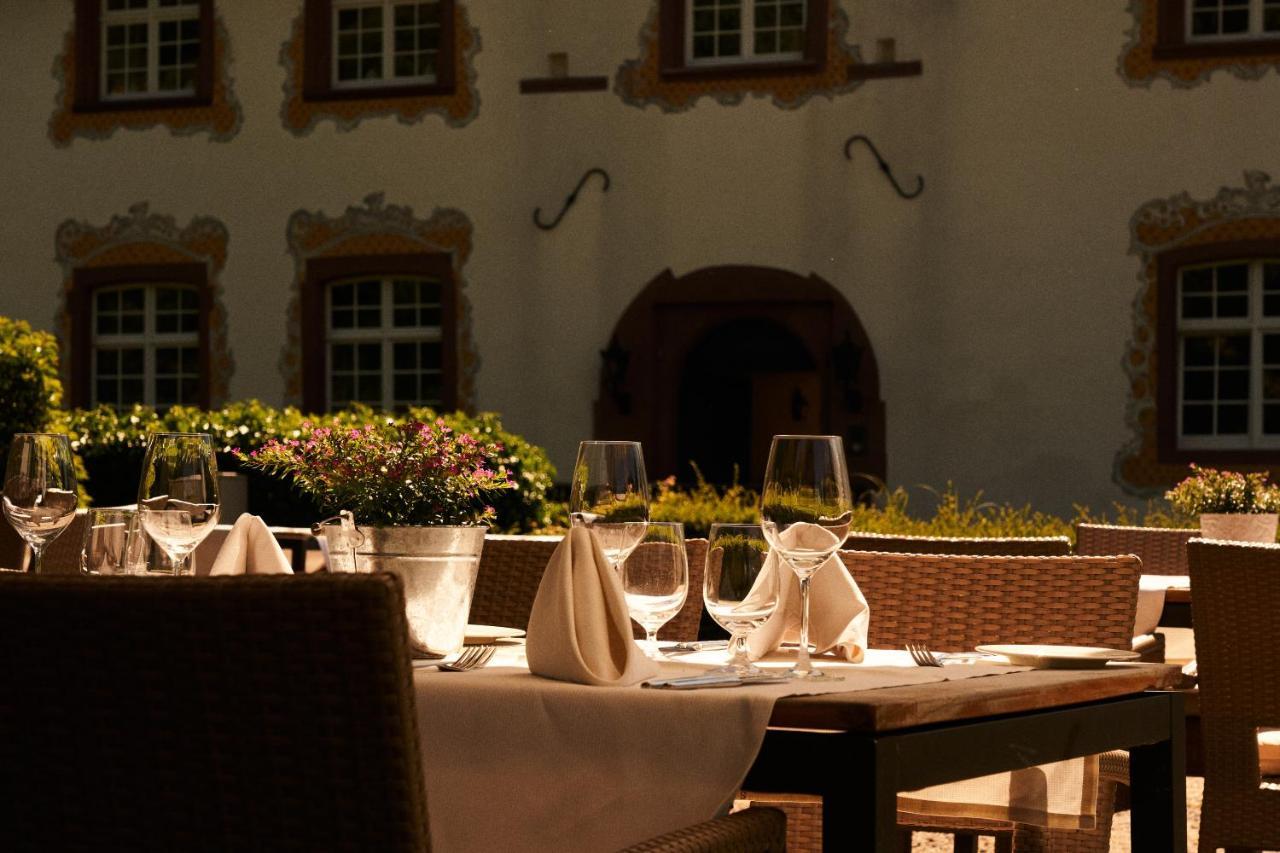Gaestehaus Am Wasserschloss & Restaurant Wasserschloss Inzlingen Dış mekan fotoğraf