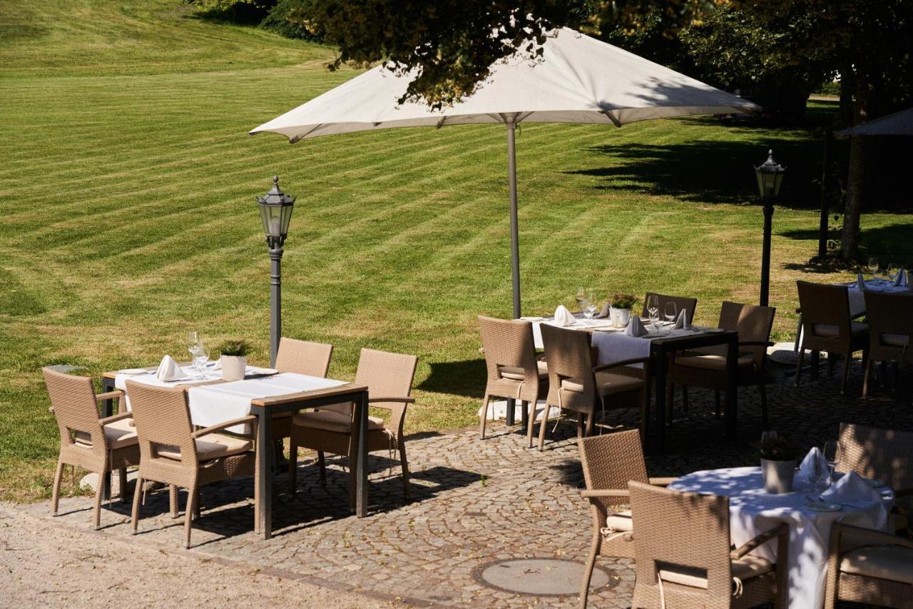 Gaestehaus Am Wasserschloss & Restaurant Wasserschloss Inzlingen Dış mekan fotoğraf